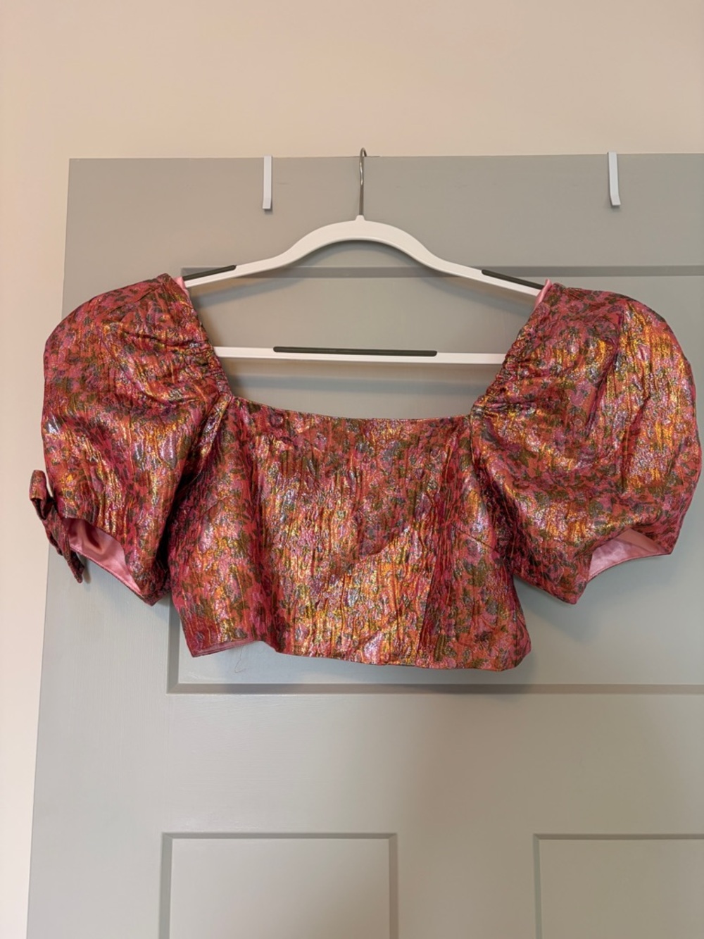 LoveShackFancy Pink Metallic Puff-Sleeve Crop Top